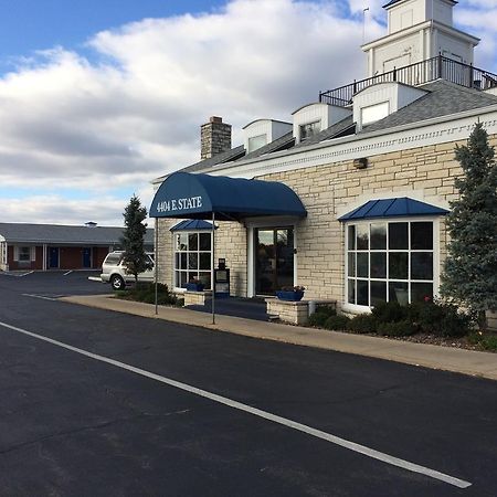 Alpine Inn & Suites Rockford Kültér fotó
