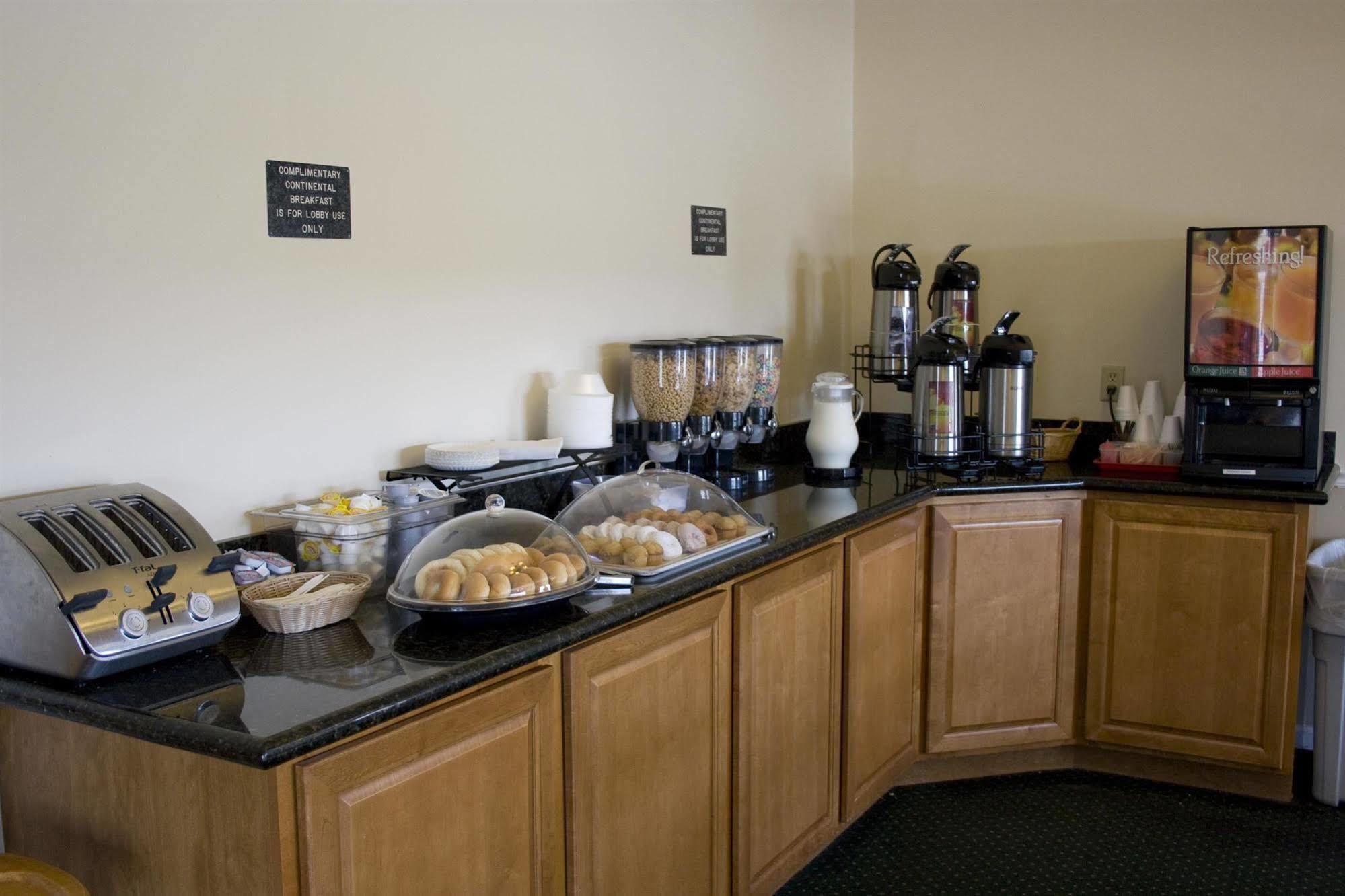 Alpine Inn & Suites Rockford Kültér fotó