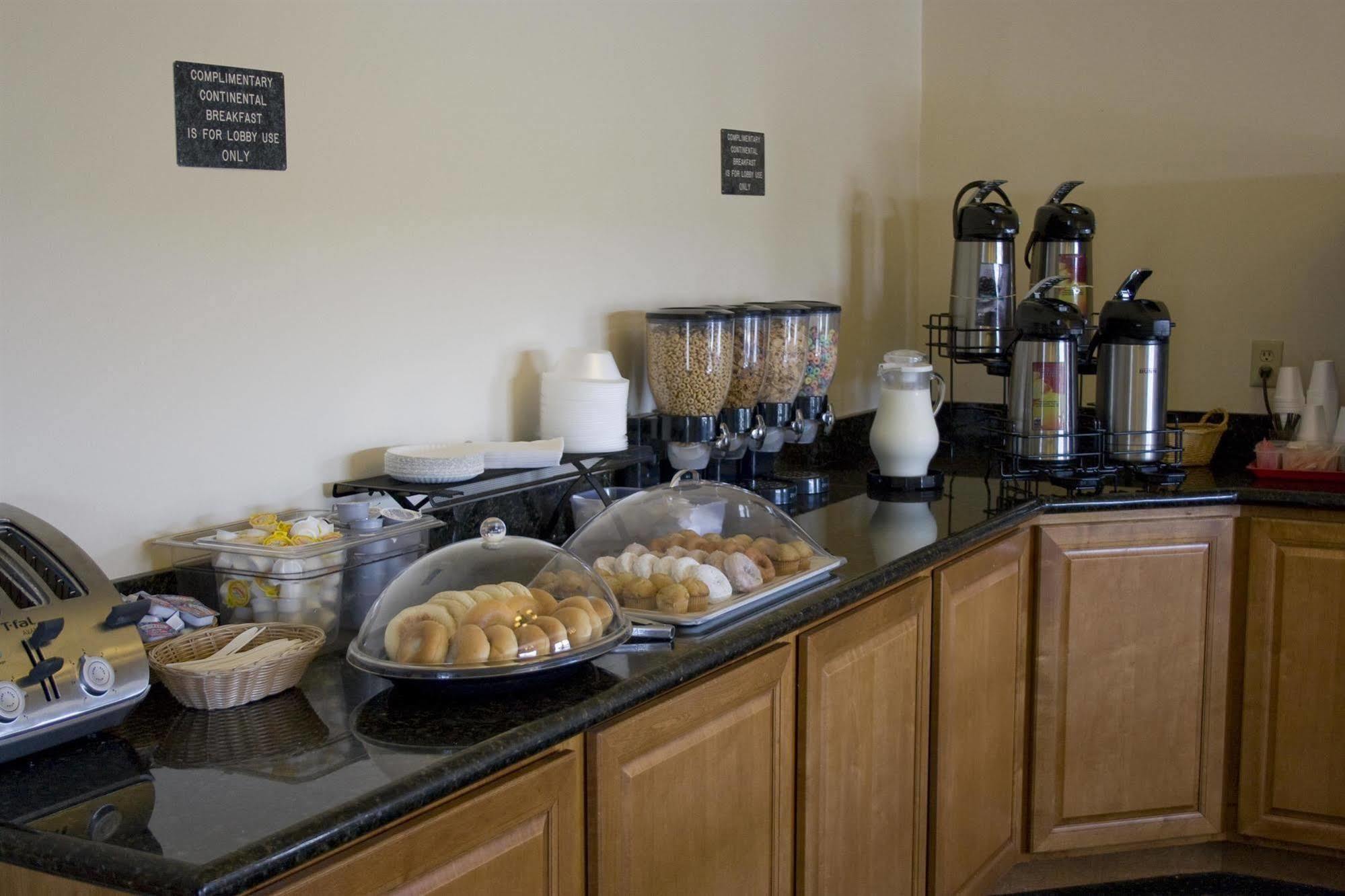 Alpine Inn & Suites Rockford Kültér fotó