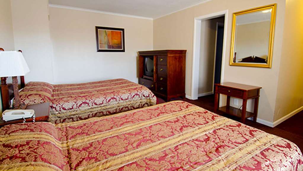 Alpine Inn & Suites Rockford Szoba fotó